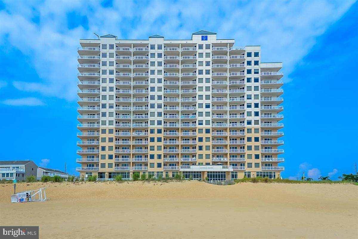 2 48TH Street - Photo 1
