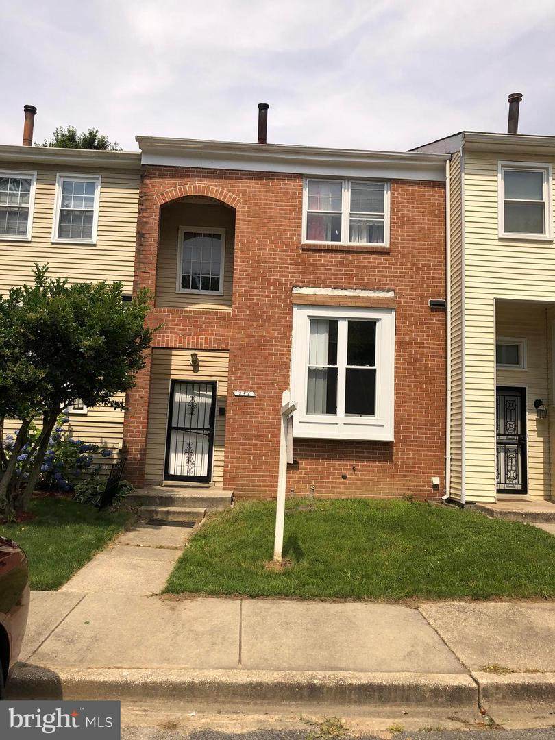 237 Castleton Terrace - Photo 1