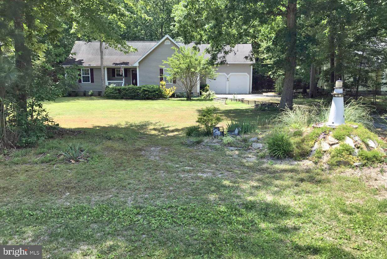 109 Newport Way - Photo 1