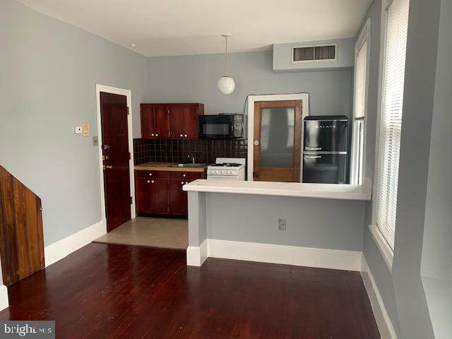 727 2ND Street - Photo 1