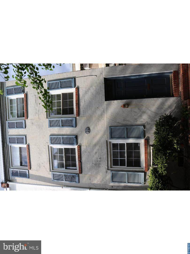 2011 Addison Street - Photo 1