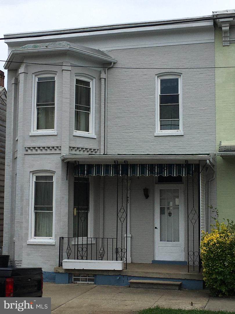 423 Martin - Photo 1