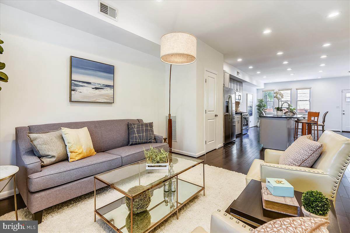 1271 Holbrook Terrace - Photo 1