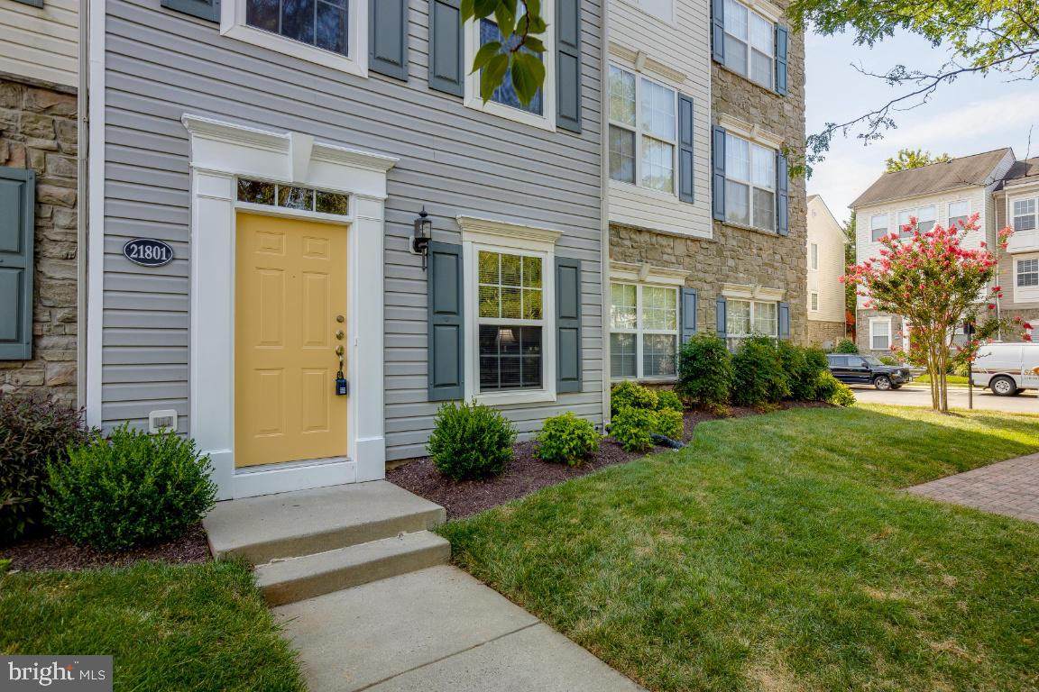 21801 Findon Court - Photo 1