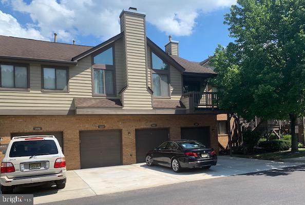 1605 Augusta Circle - Photo 1