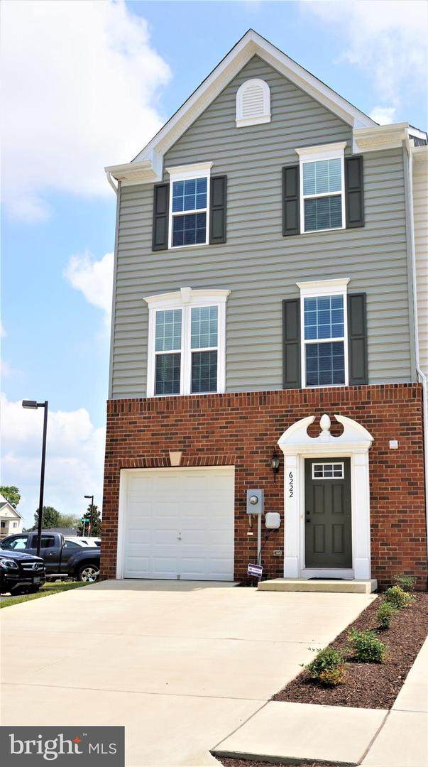 6222 Willow Place - Photo 1