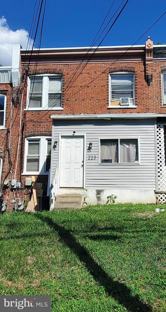 223 Hamilton Avenue - Photo 1