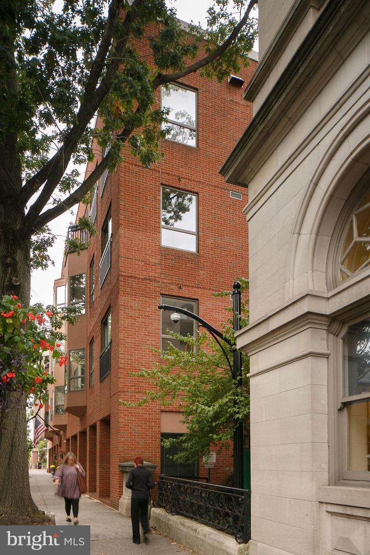 110 Duke Street - Photo 1