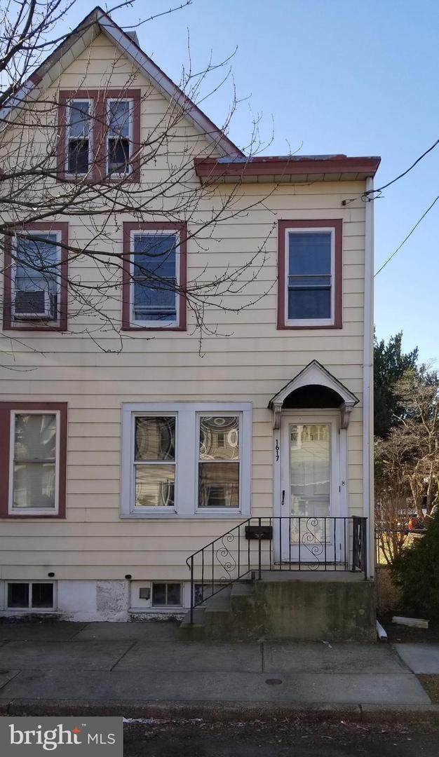1617 Clinton Avenue - Photo 1
