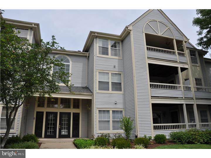 110 Lowell Court - Photo 1