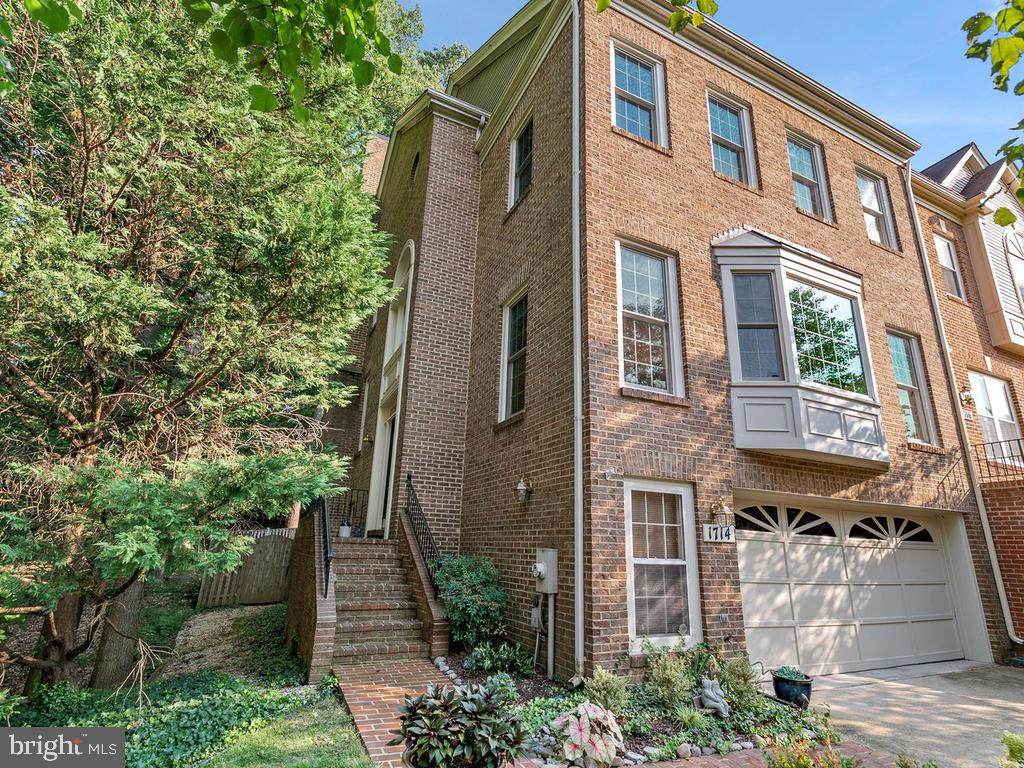 1714 Leighton Wood Lane - Photo 1