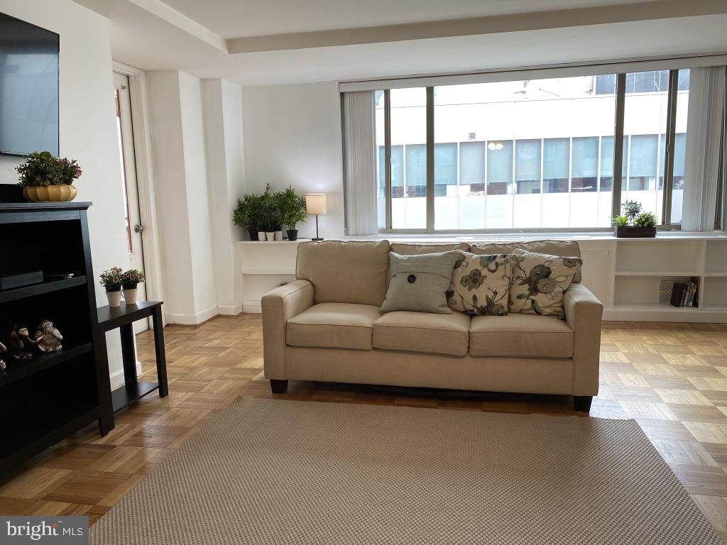 1121 Arlington Boulevard - Photo 1