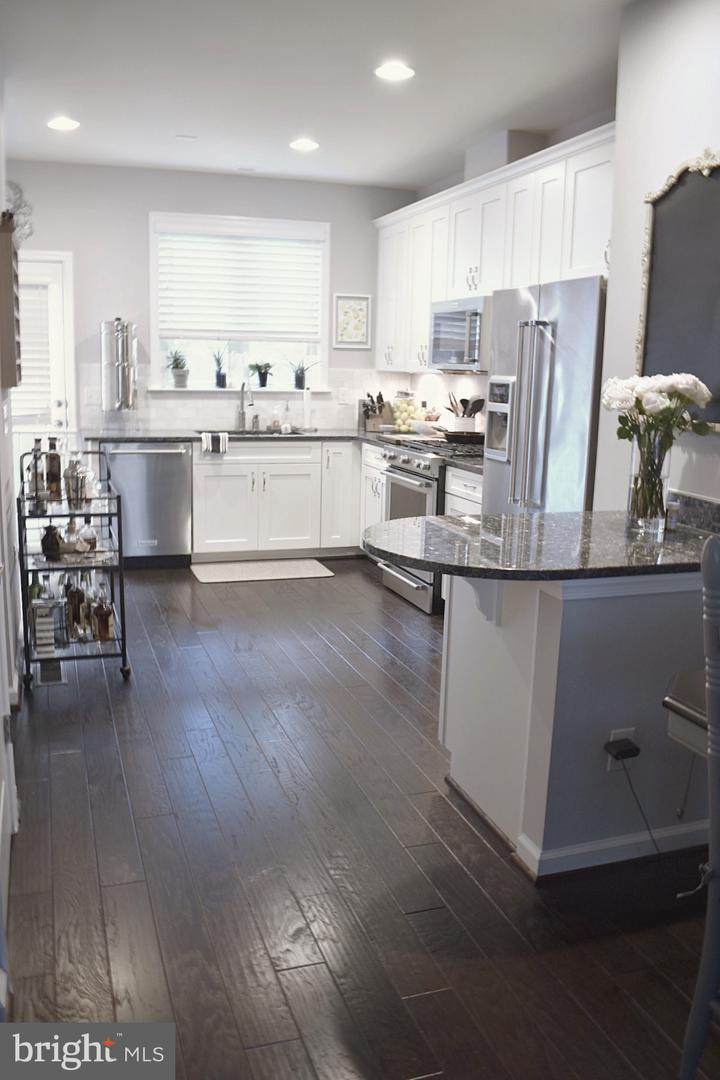 45005 Graduate Terrace - Photo 1