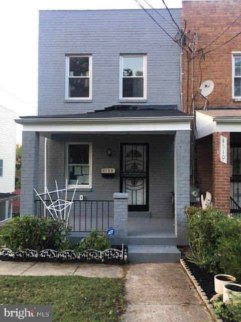 4508 Foote Street - Photo 1