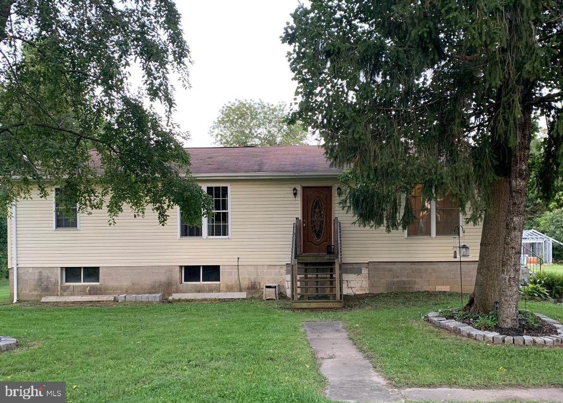 220 Salem Hancocks Bridge Road - Photo 1