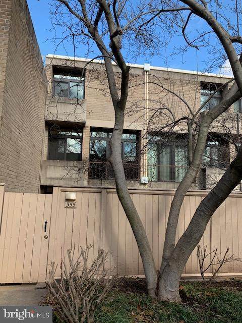 355 N Street - Photo 1