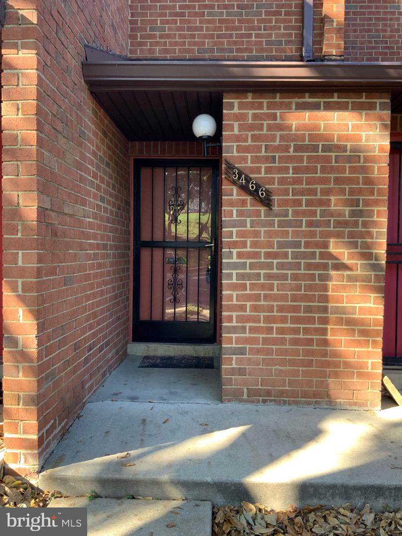 3466 Summit Court - Photo 1