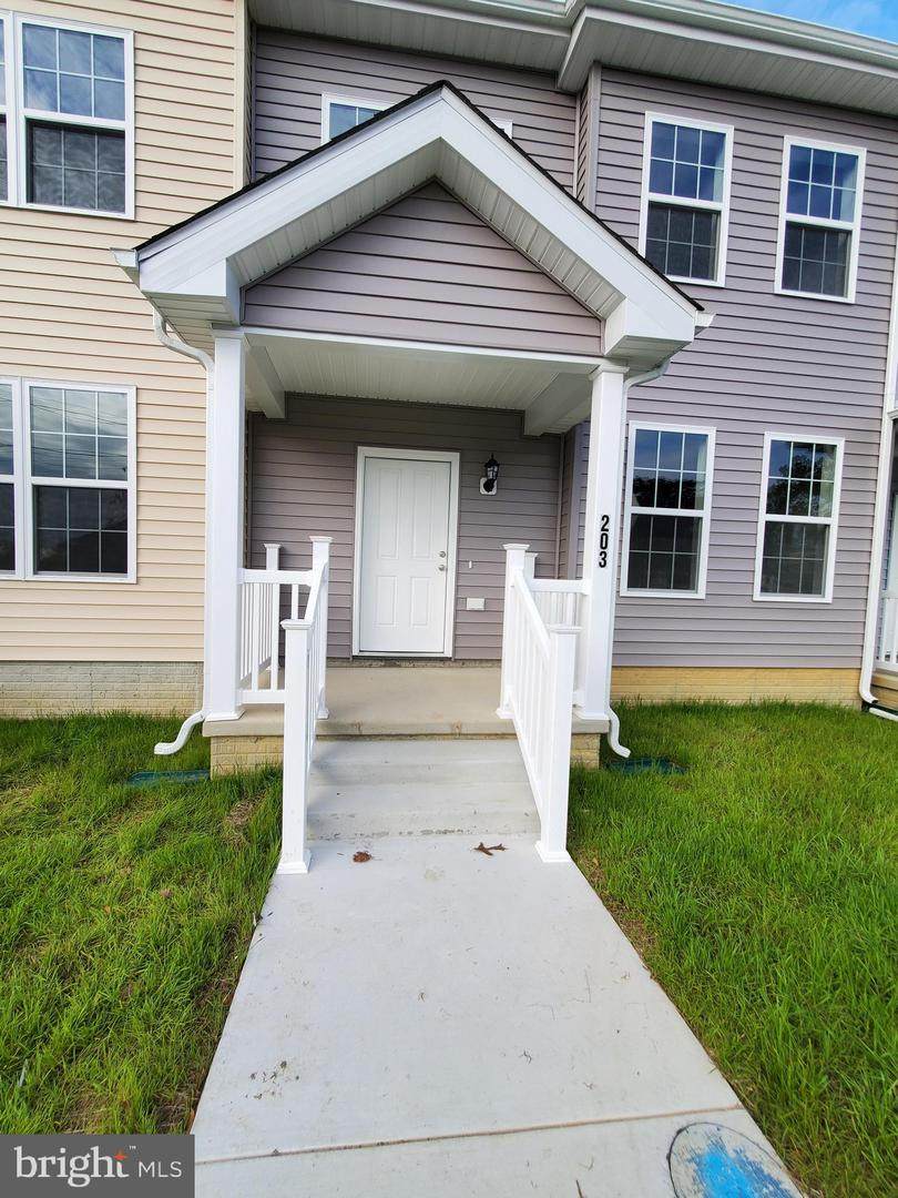 203 Front Street - Photo 1