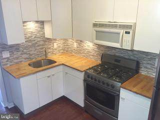 2106 Ontario Street - Photo 1