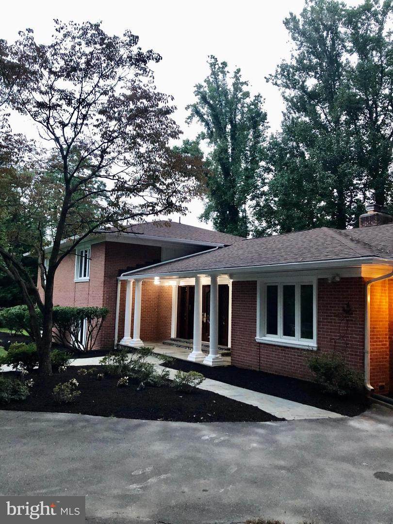 7809 Karen Forest Drive - Photo 1