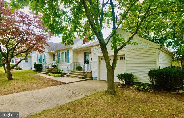 3 9TH Avenue - Photo 1