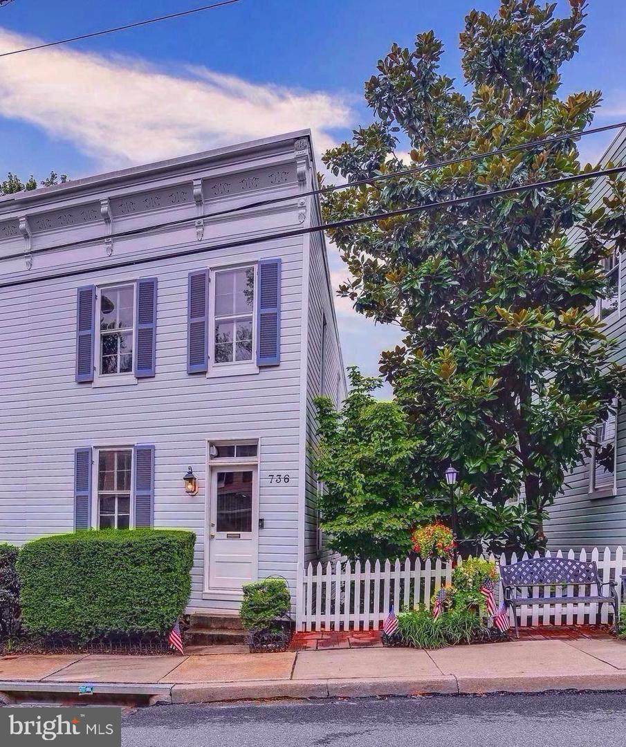 736 Oella Avenue - Photo 1