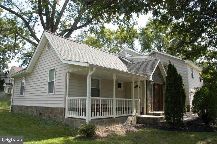 2231 Williams Avenue - Photo 1