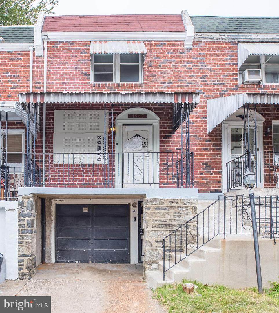 1947 Godfrey Avenue - Photo 1