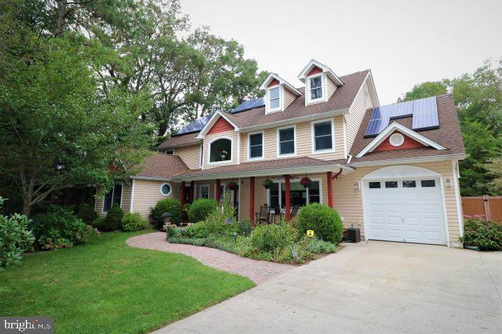 233 Quail Ln N - Photo 1