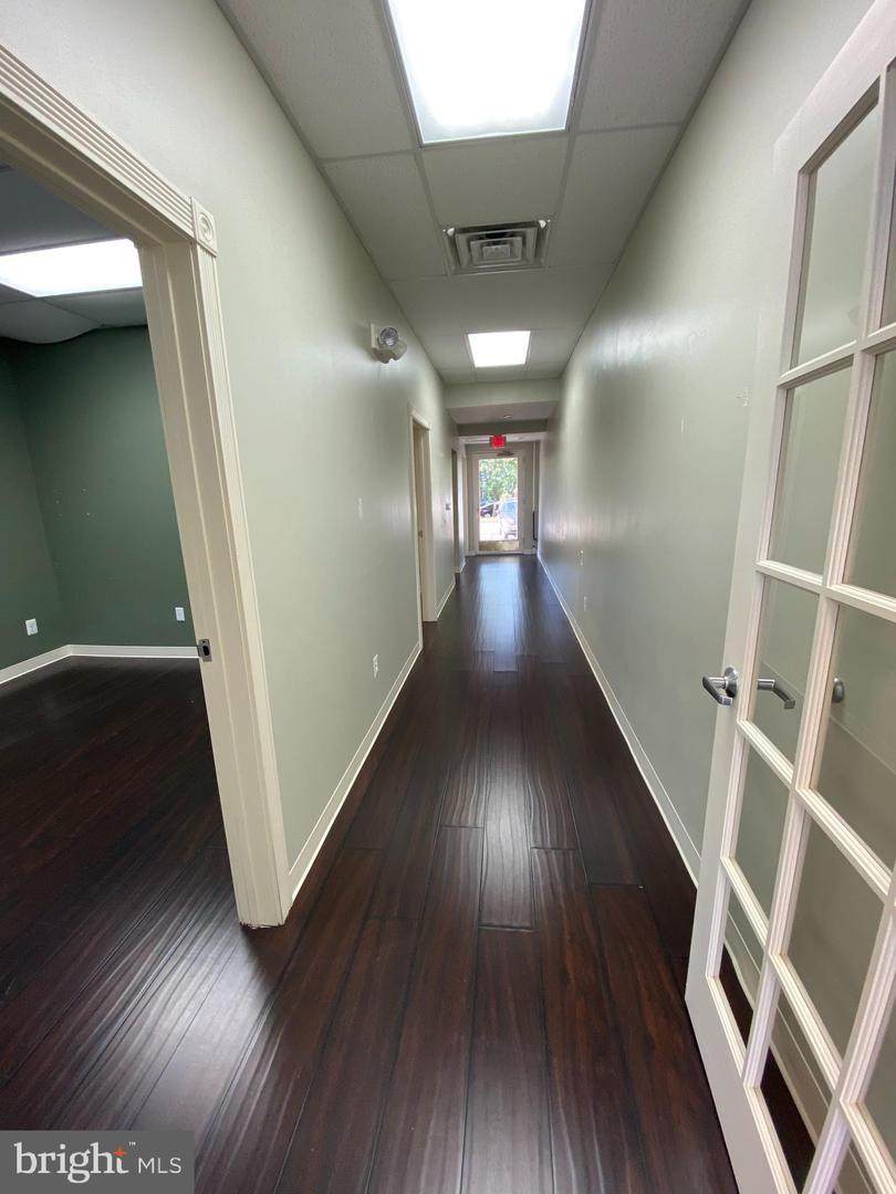 1075 Broad Street - Photo 1