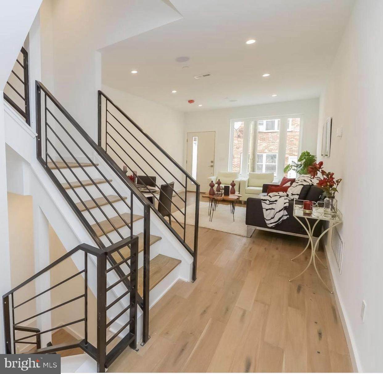 2343 Gerritt Street - Photo 1