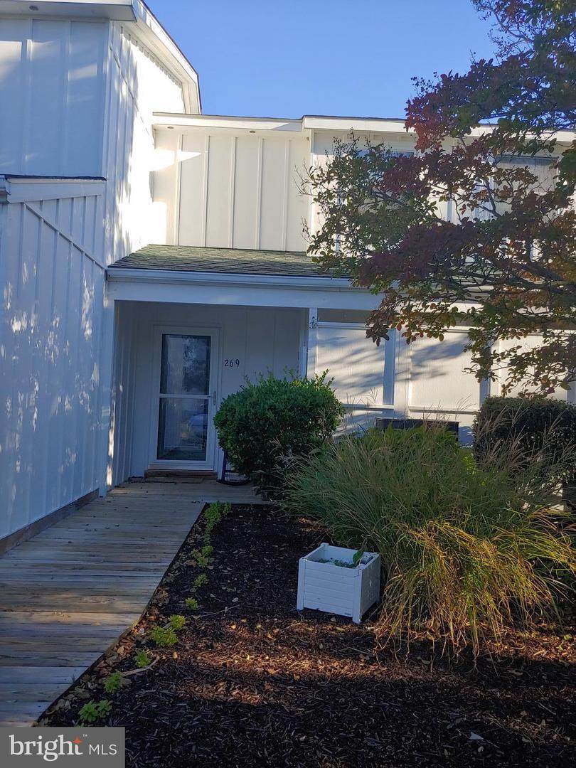 38301 Hummingbird Lane - Photo 1