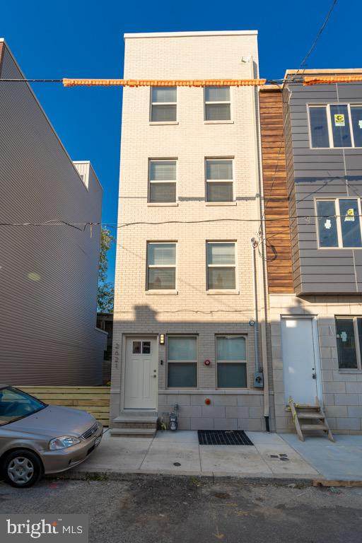 2621 Latona Street - Photo 1