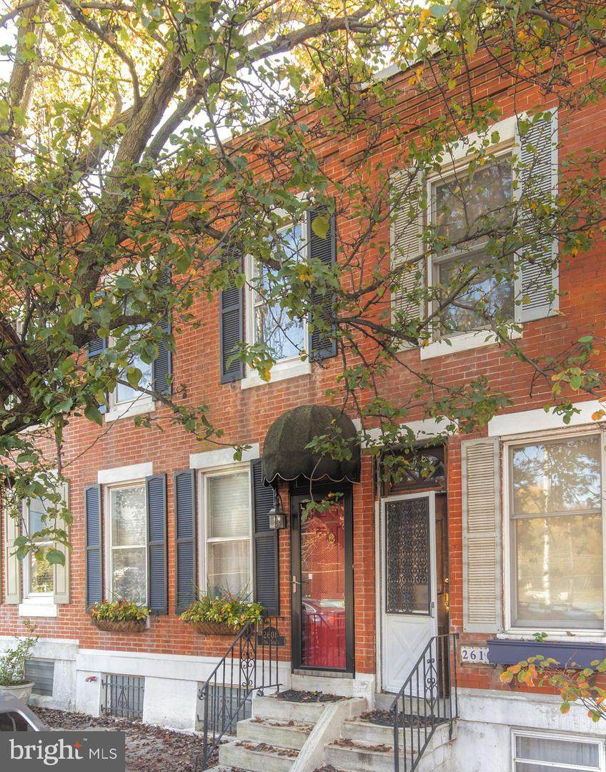 2608 Pine Street - Photo 1