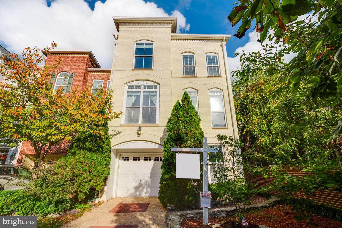 5257 Bessley Place - Photo 1