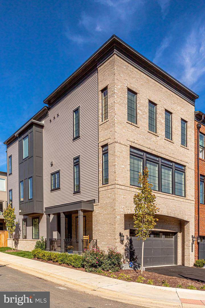 42280 Ashmead Terrace - Photo 1