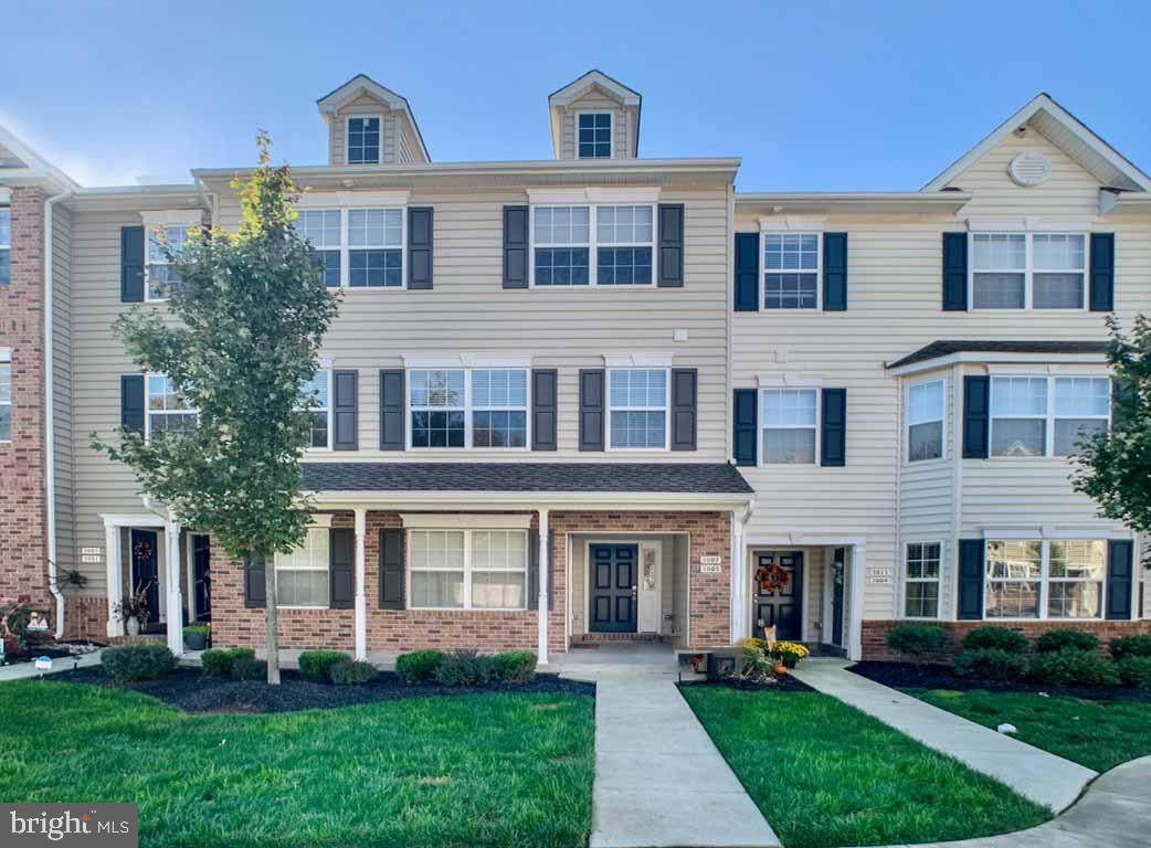 3007 Davenport Way - Photo 1