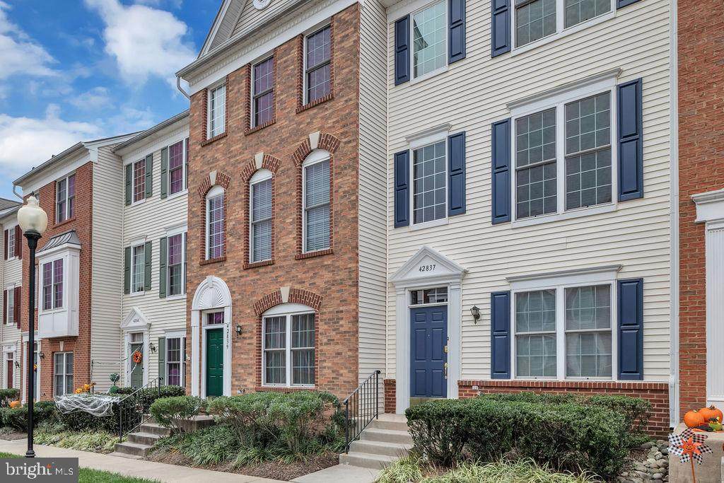 42837 Sykes Terrace - Photo 1