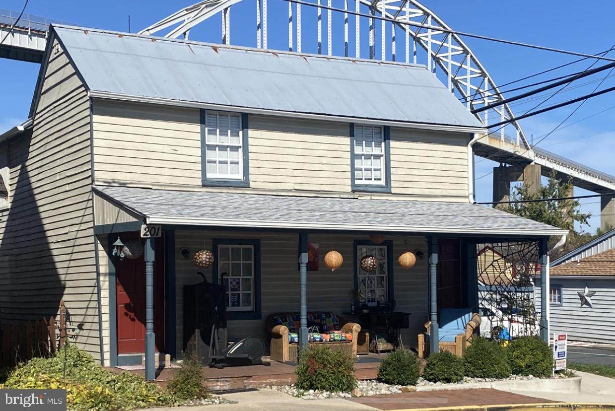 201 George Street - Photo 1