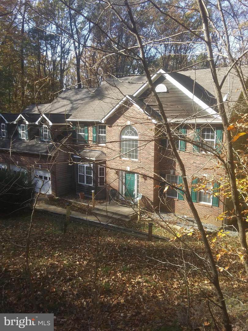 528 Powell Drive - Photo 1