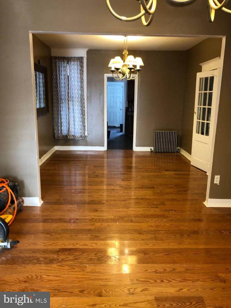 215 Rockland Street - Photo 1