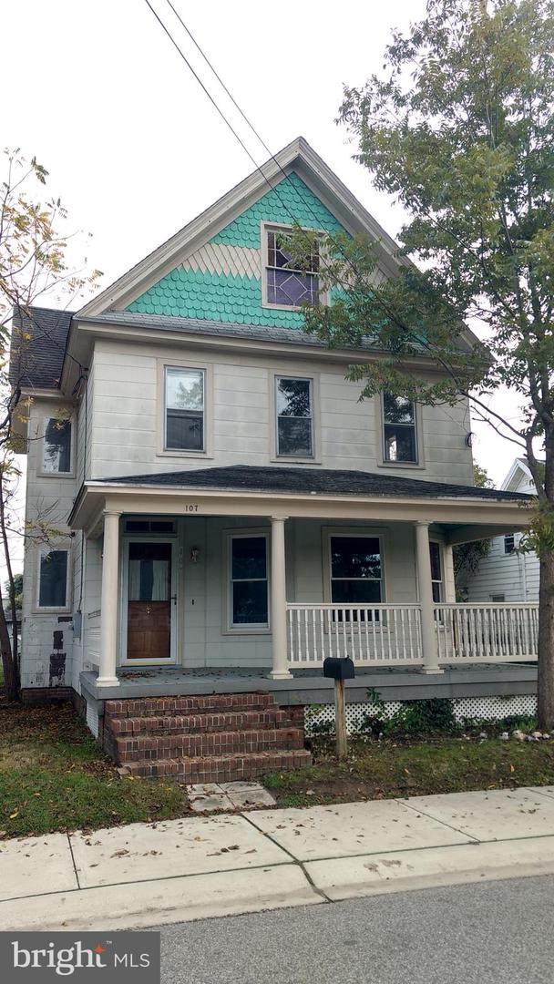107 West Street - Photo 1