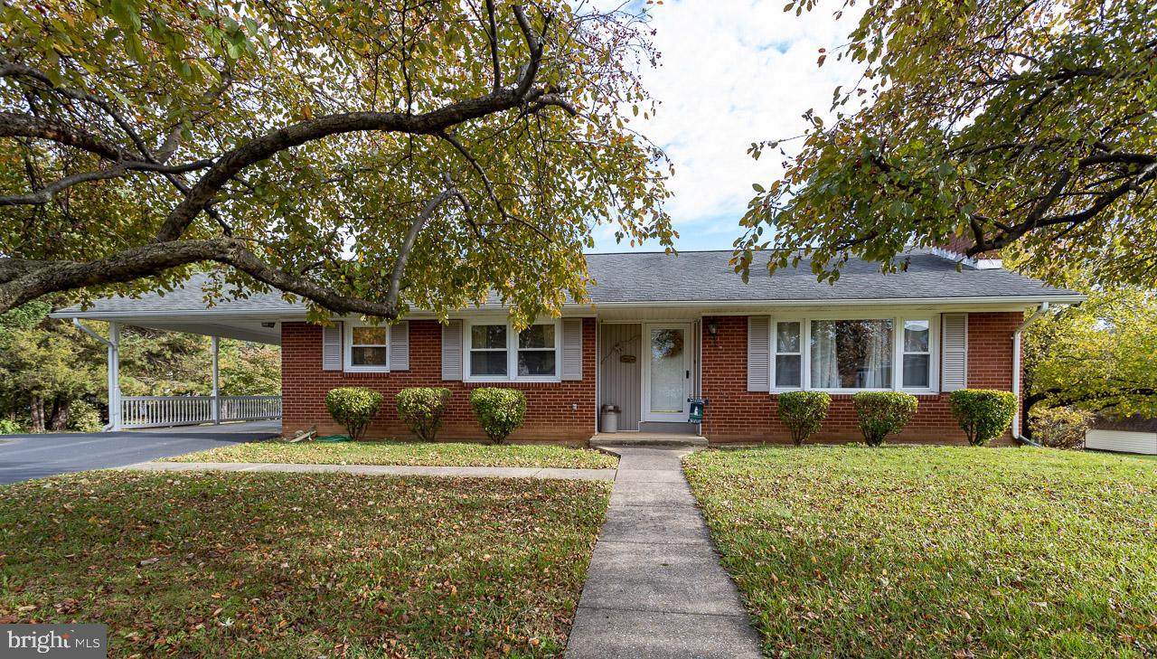 173 Honeyville Avenue - Photo 1
