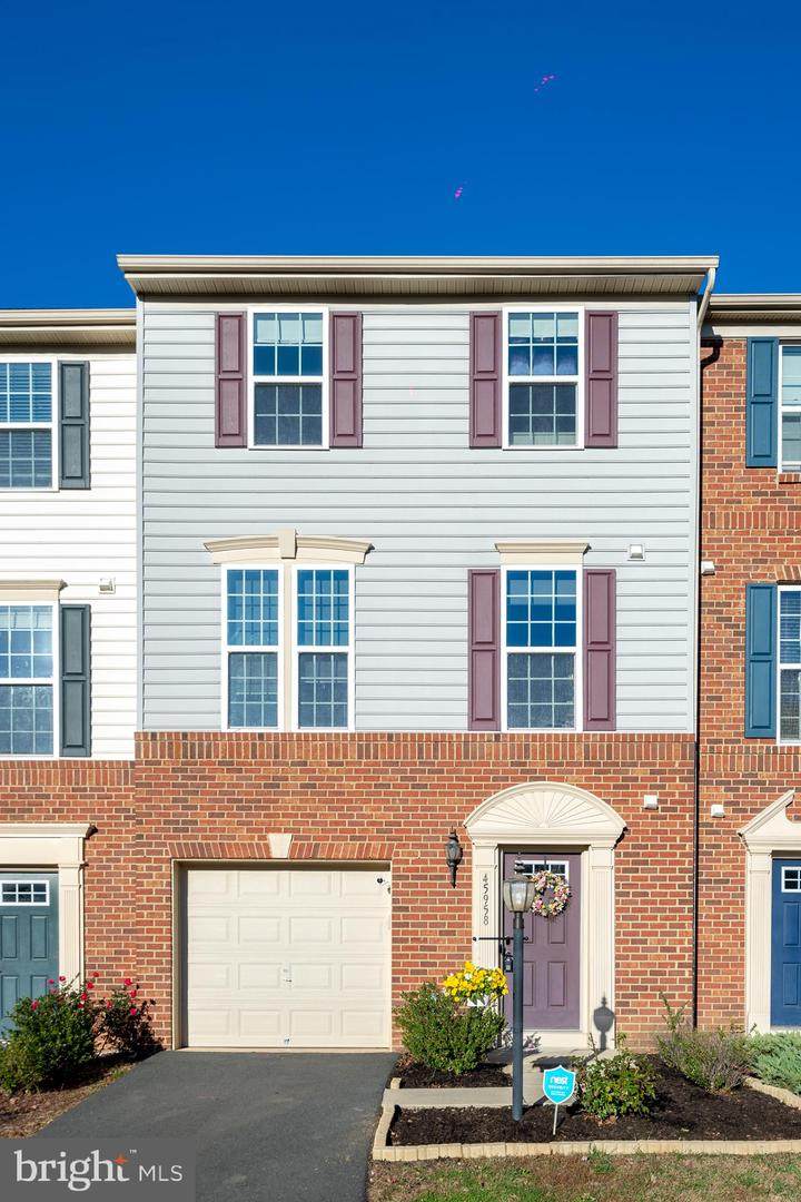 45958 Iron Oak Terrace - Photo 1