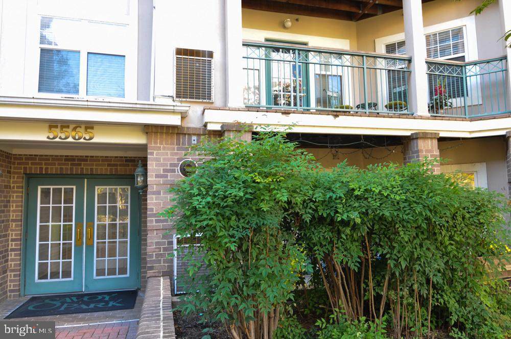 5565 Seminary Road - Photo 1