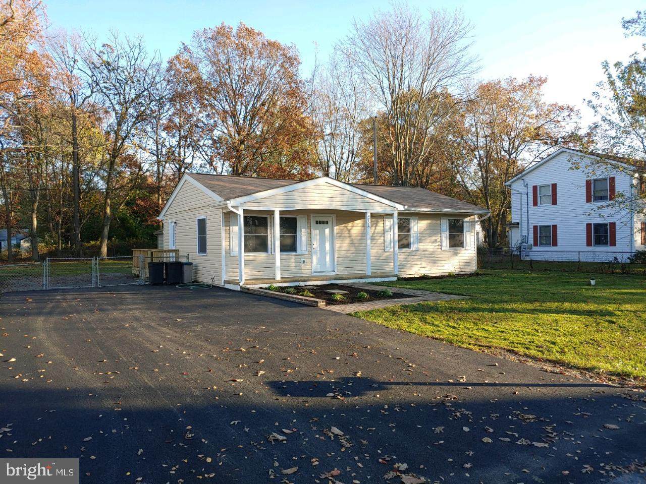 4725 Frederick Avenue - Photo 1