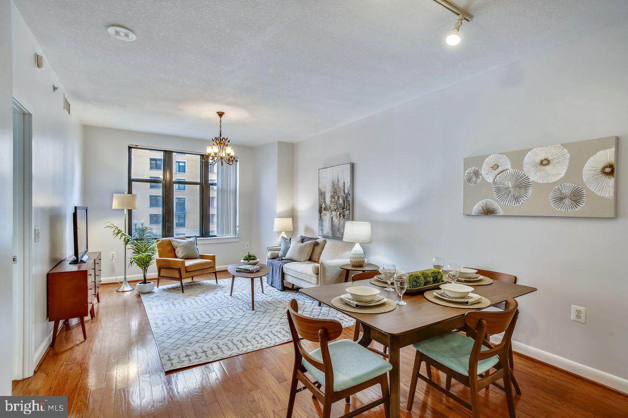 400 Massachusetts Avenue - Photo 1