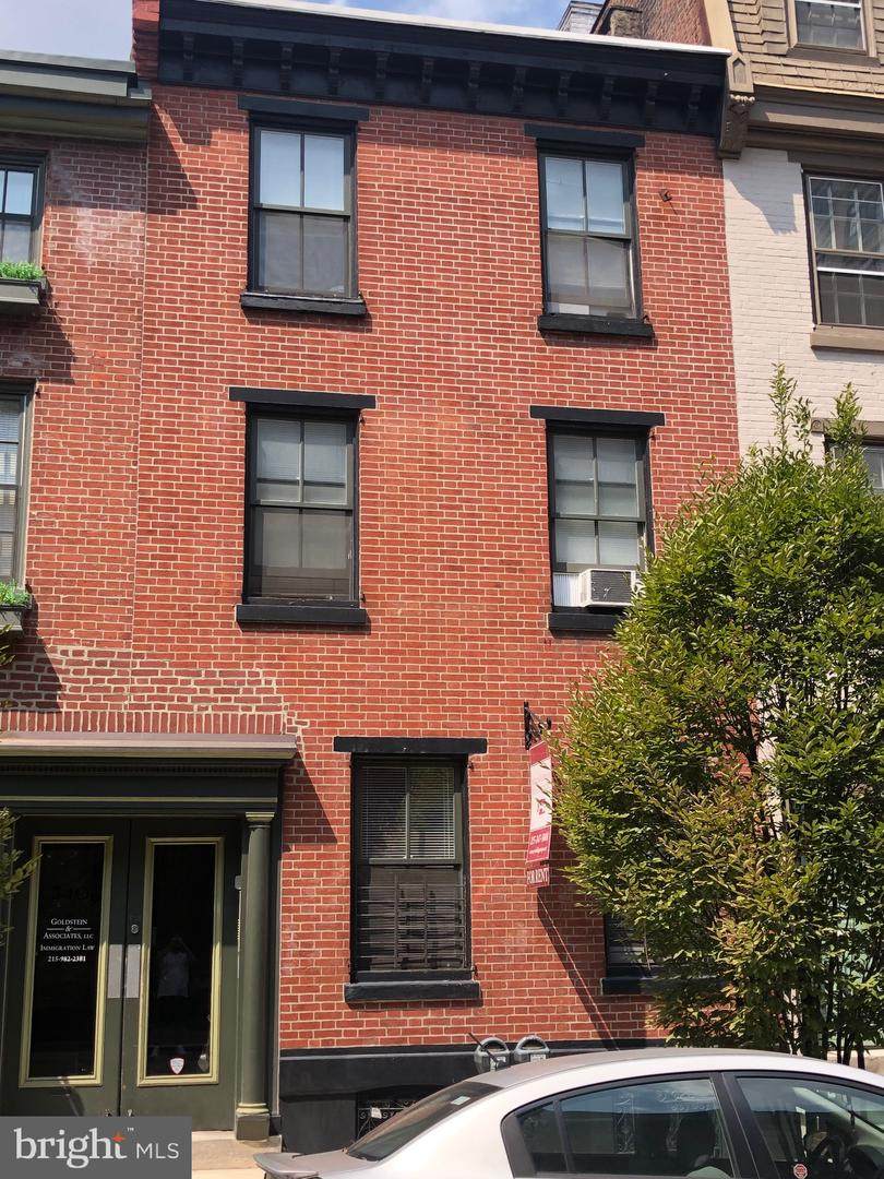 338 16TH Street - Photo 1
