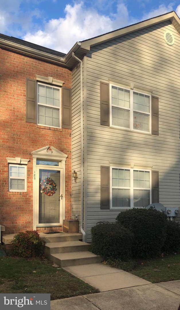 185 Winslow Place - Photo 1