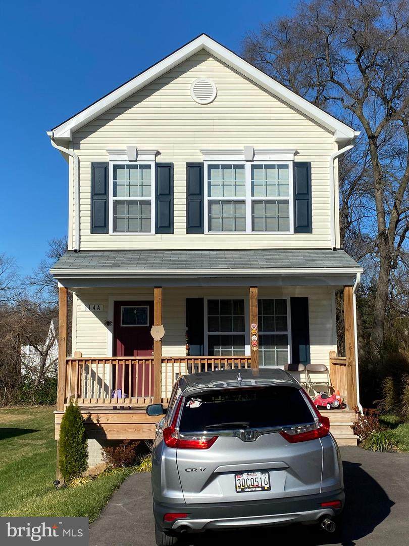100 Cedar Dr - Photo 1